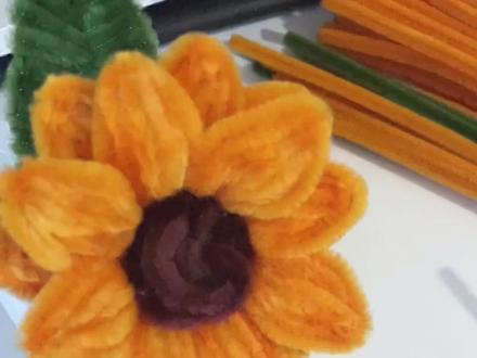 不用胶水版的扭扭棒向日葵来啦!#向日葵花手工 #手工diy #扭扭棒 #好看的花一定要分享给你 #手作diy