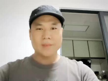 现在办信用卡这么简单了吗?直接从业务员手机上扫码,什么证件都不要,都可以办信用卡了#原创视频 #希望这个视频可以帮到你