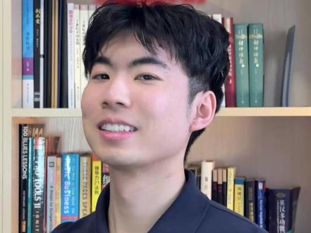 蔡徐坤新专辑《KUN》《Deadman》英语解析 #蔡徐坤 #蔡徐坤新专 #英语学习 #reaction #蔡徐坤新歌Deadman
蔡徐坤的新专你觉得怎么样?
BGM: No Spirit - In the grass