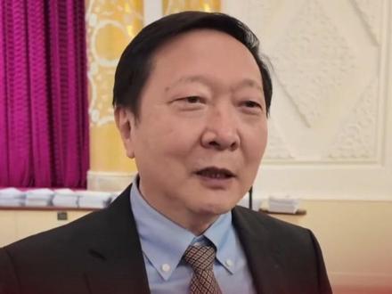 “花钱抽烟 得了病用医保支付” 全国政协委员王广发: 建议烟酒税专项补贴医保基金#2026两会进行时 #2026全国两会 (视频来源:中国新闻网)