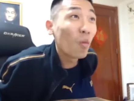 旭旭宝宝卖弄洋腔,嘲讽水友不够洋气#旭旭宝宝 #dnf