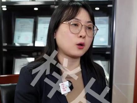 第一次以这样的方式被记录,也是这个节日里一份特别的礼物。
致敬每一个认真生活的“她”,包括你,包括我。节日快乐!