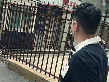 一镜到底看典当行 绝当翡翠的成色与估计。 #珠宝 #首饰 #珠宝首饰 #翡翠 #钻石