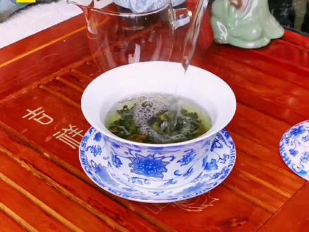 缠枝莲三才盖碗的八种手法,你会了吗?#茶具 #盖碗 #三才盖碗 #缠枝莲 #盖碗的八个手法 #盖碗的使用方法 #盖碗茶文化