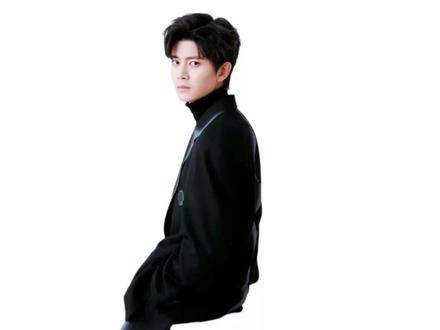 来看看这个少年在舞台上的成长!#任嘉伦 #舞台混剪