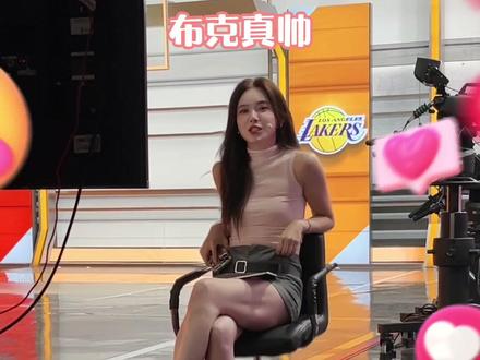 杀尽印城四代王!!!老詹再夺一冠加MVP,可把娜姐开心坏了✌️#NBA #湖人 #美娜 #詹姆斯
