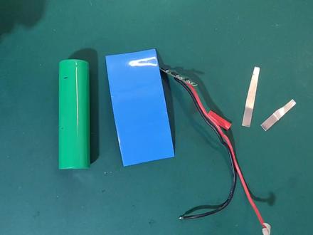 单节18650玩具电池DIY#电子爱好者 #18650锂电池 #玩具电池DIY #遥控车电池
非专业人士,请勿模仿!