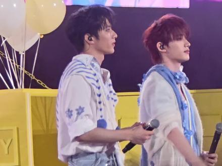 是谁把我们小狗的麦给关了!#刘耀文 #tf家族新音 #fyp