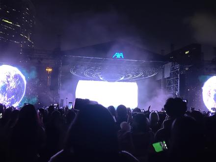 长达九分钟的视频手都要断了,果然张哥出场人均拔高#张艺兴 #染色体跨年演唱会