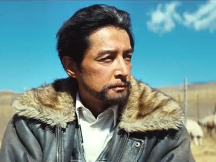 多杰可能要下线了 #生命树 #多杰 多杰的死在这埋下伏笔了,90年代200万买他人头,到底是有多恨多杰啊!生命树真的好好看啊……