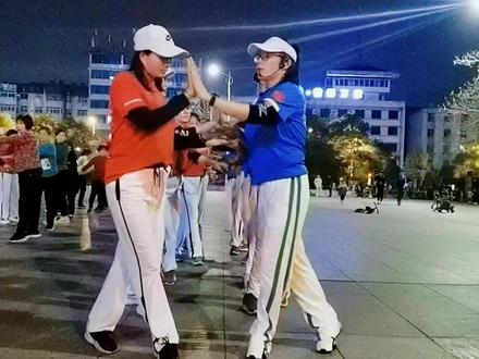 #阿哥阿妹双人对跳16步慢动作分解#演示已上传#一看就会 #广场舞 @抖音小助手
