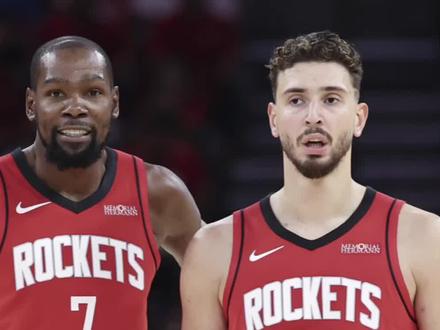 #篮球🏀 #NBA#休斯顿火箭 申京的打法为什么被人称为独,1,他的技术特点,2.战术定位的尴尬,3.球队配置的制约,4.他防守端的拖累