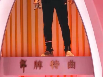 12亿土豪化身“手机大王去相亲被嫌弃收入低不稳定”无奈离开 #综艺 #综艺剪辑 #相亲