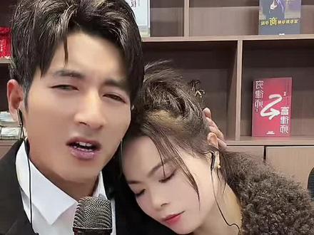 #音乐@王较瘦《26号到30号年货节》 @秦晓凤《孤身闯天涯》 #让一切化作乌有