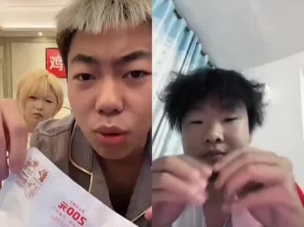 忘川连麦哑巴粉丝 @忘川 @小鱼 @快手热点 #忘川 #粉丝 #会火 #我要上热榜