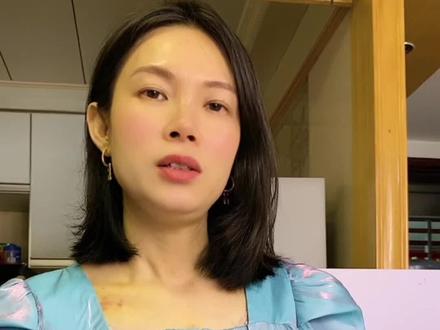 不用住在巴马也能喝到,来自长寿之乡的巴马天然矿泉水,pH弱碱性,含丰富矿物质,小分子团更利于吸收,我平常做精力汤,蔬菜汤,平常喝水就用它!