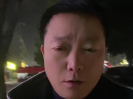 信阳天空一声巨响