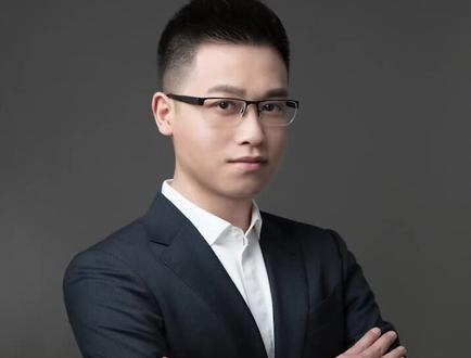 土豆没见过魂天帝,但江南真的见过凯撒#国漫 #龙族