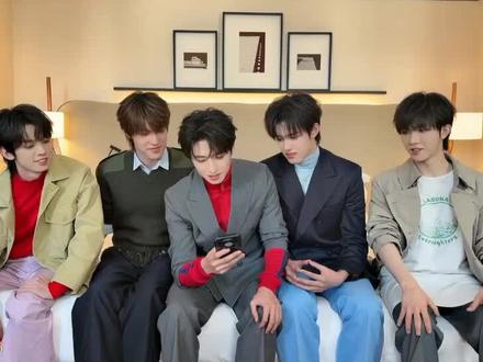 实体专和娃娃终于有确切消息了!必须支持#TOP #专辑