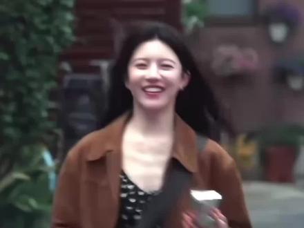 普通人挑战爱情怎么翻译高允真穿搭 #高允真 #爱情怎么翻译 #韩系穿搭 #测评穿搭 #入春穿搭