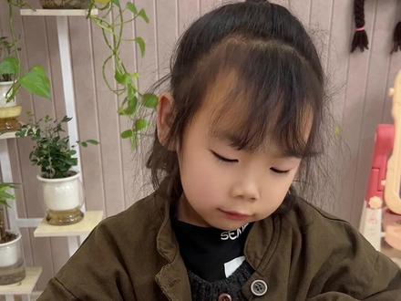 哪吒惊喜洞洞乐!#玩个很新的东西 #拆盲盒 #戳戳乐#送给孩子好玩的礼物