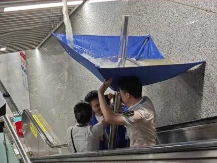 近期多地大水,洪灾车辆丢失保险给赔吗? #暴雨 #洪水#车险