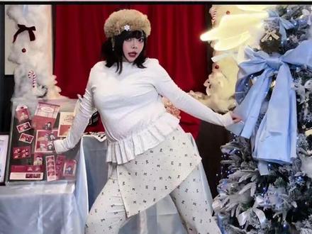 我最近出了太多圣诞可以跳的舞蹈教程#perfectnight圣诞版 #lesserafim #perfectnight舞蹈挑战 #青年创作者成长计划 #抖音热门舞蹈计划