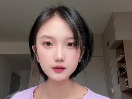 康雯换掉吧?太不尊重人了,心疼一博这样叫她都不回应#王一博 #爱豆你好我在这
