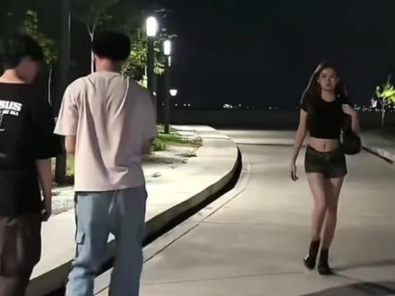 拥有百分百回头率的男人#王甜心