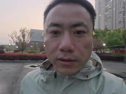 打卡中国地图,东湖环湖跑线路,四月的东湖景色迷人,鸟语花香,沁人心扉!#东湖 #跑步 #晨跑打卡 #vlog #东湖公园