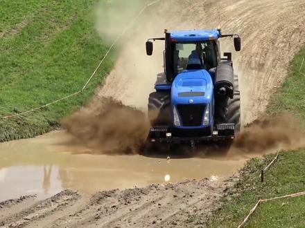 拖拉机秀越野#现代农业机械 #拖拉机 #农用机械 #大马力拖拉机