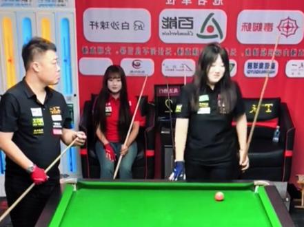 堪比春晚都要好看的台球比赛,真的是笑不活了!#杨行 #卢岩 #搞笑台球 #台球是一种生活 #台球