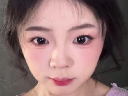 日常淡淡的粉彩系通勤妆坠实用!!20min柔和通勤🫧#dou上热门 #手把手教会你化春日粉彩妆#粉彩妆 #妆容分享