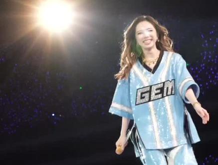 这个黄毛小棋简直是魅魔😍😍😍 #邓紫棋广州演唱会 #邓紫棋演唱会饭撒 #邓紫棋比耶 #邓紫棋比心 #演唱会现场live