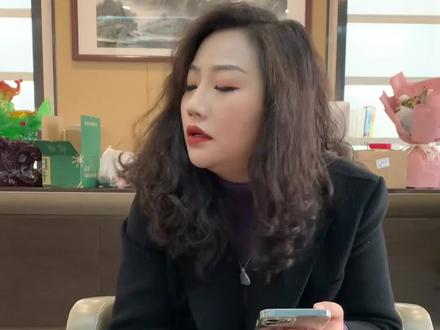 姐妹说好只吃半碗饭的。#搞笑 #结尾才是重点 @最美空姐蒋胖胖