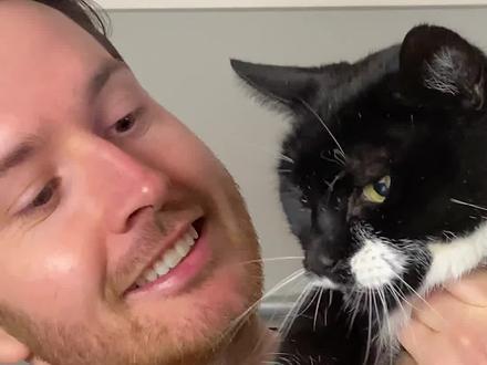 地道英语口语: 说一个人是a fat cat 是什么意思呢?
#英语 #英语学习 #地道英语