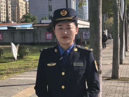 #赤壁城管 角度不同看待问题不同,城市是我们共同的家园,守护是我们共同的责任。