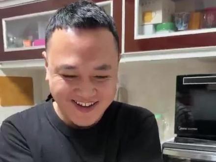 弟弟又出手了哈哈哈哈#美食 #邪修猪皮冻 #东北菜 #家庭日常 #猪皮冻