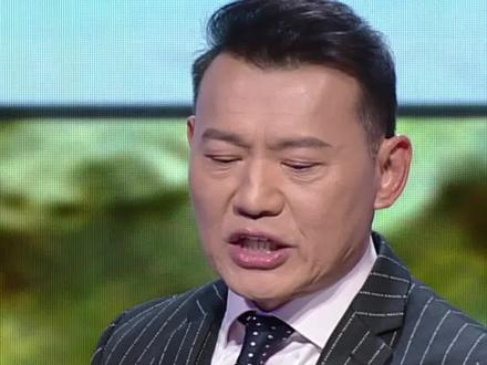 俄央行出售储备实物黄金是否经济面临问题?张弘:有问题但绝不是大问题 俄罗斯希望获得战略上的主动#一虎一席谈 #俄乌局势新进展 #黄金