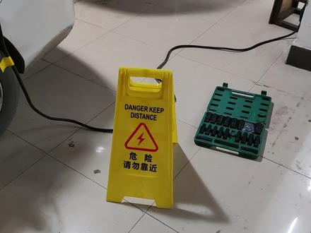 力帆650动力电池维修
#汽车维修 #新能源汽车维修 #新能源汽车 #力帆650ev #动力电池维修