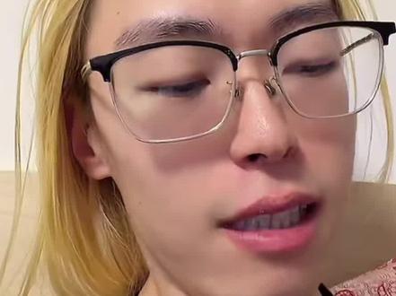 顽主想结婚生孩子,看着抽象其实挺纯爱的。那我们的顽泪cp还有可能吗?
#顽泪 #顽泪cp #一滴泪 #时尚顽主 #顽主