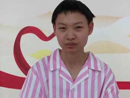 青年女子在北京昌平区被救助,约24岁,高1米53,自述叫李大头,家在河南信阳,和奶奶一起住,您认识她吗?#抖音寻人 #帮走失孩子回家 #信阳青年女子急寻家属@巨量滇公益