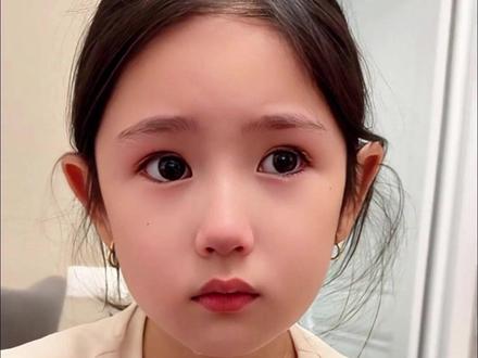 莉娜哭了,说想要哥哥,把爸爸妈妈整无语了!#混血儿 #俄罗斯娜美一家 #中俄家庭 #跨国家庭日常 #家有女儿