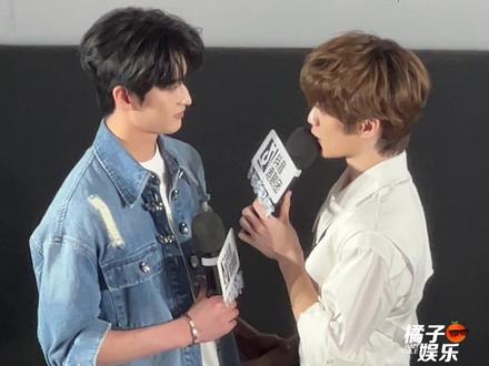 周翊然:嗑到了☺️#周翊然 #包上恩 #边天扬 #余嘉诚 #边天扬余嘉诚名场面说演就演 @DOU+上热门