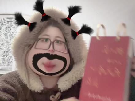 骏良日历开箱vlog@骏良 #骏良 #骏良的狗 #骏良直播间 #骏良豆豆