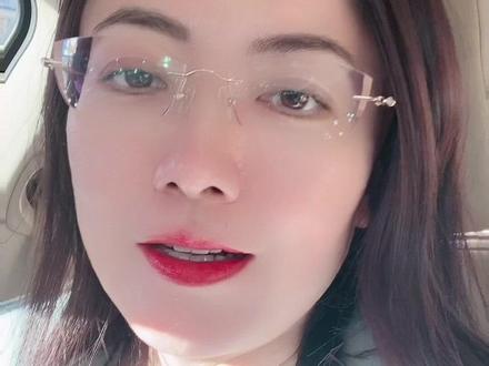 自古英雄出少年教授被赶下讲台热血青年唤起人们的爱国情怀