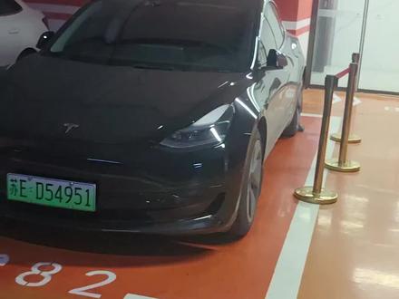 人防车位过墙洞真难打,特斯拉,安装一台普诺得380V21KW星空灰充电桩充特斯拉。#地下车库 #专业的事交给专业的人来做更靠谱 #施工现场实拍 #电动车充电