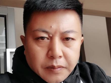 #主打的就是一个真实 #热点60秒 #重大消息 #独家爆料 #大数据 五环路即将要形成闭环了,未来地铁八号线也开始玩启动了,高新区城南三堡也即将腾飞起来