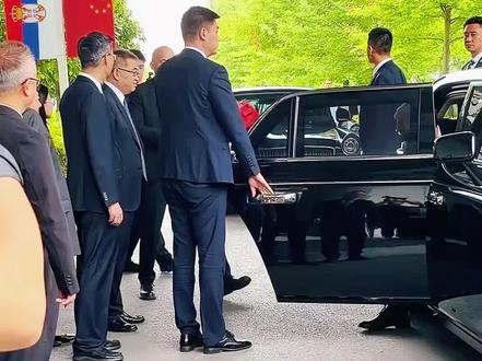 重磅官宣!塞尔维亚总统一行【欢迎午宴菜单】
#武契奇到嘉兴了 #武契奇 #塞尔维亚总统 #国宴菜 #国宴菜单都有哪些菜