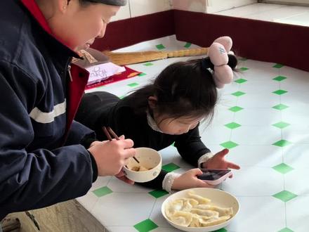 #东北嫡长女 #东北独生女的家庭地位 这地位,这生活,太滋润了!